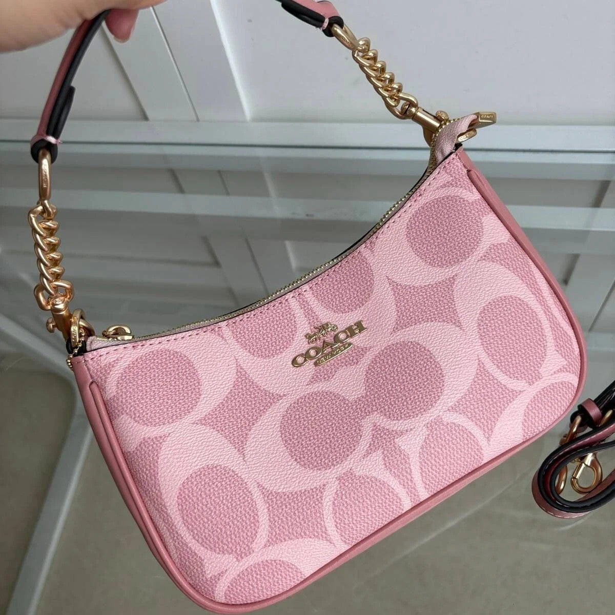 COACH CAL51 Teri Shoulder Bag